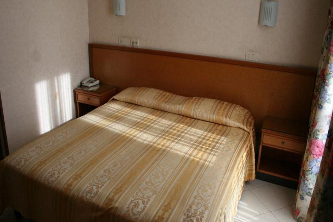 Hotel Citta 2000 Rom Exterior foto